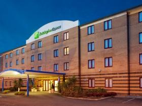 holiday-inn-express-greenock-2